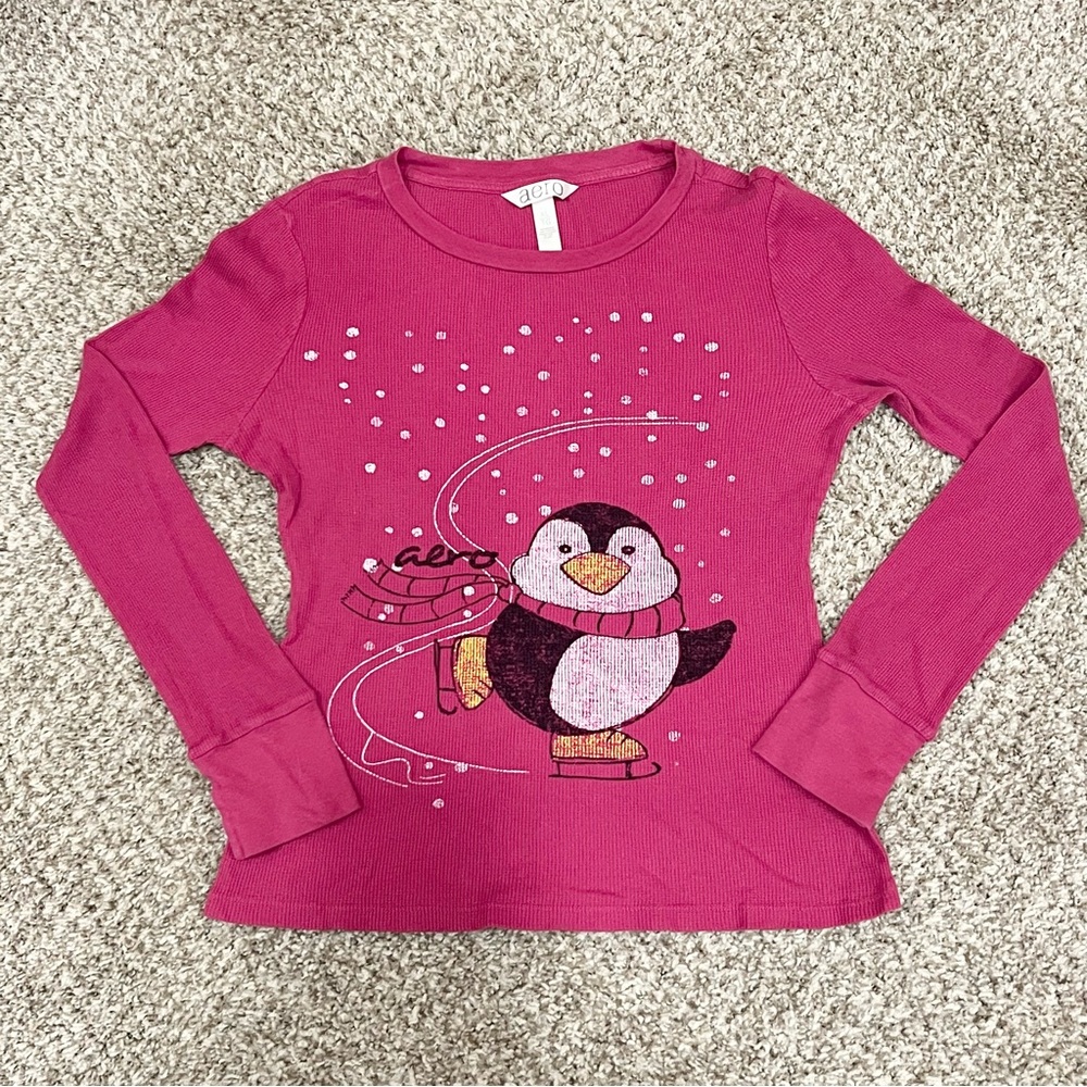 Vintage mcbling holiday Aeropostale hot pink penguin long sleeve thermal top